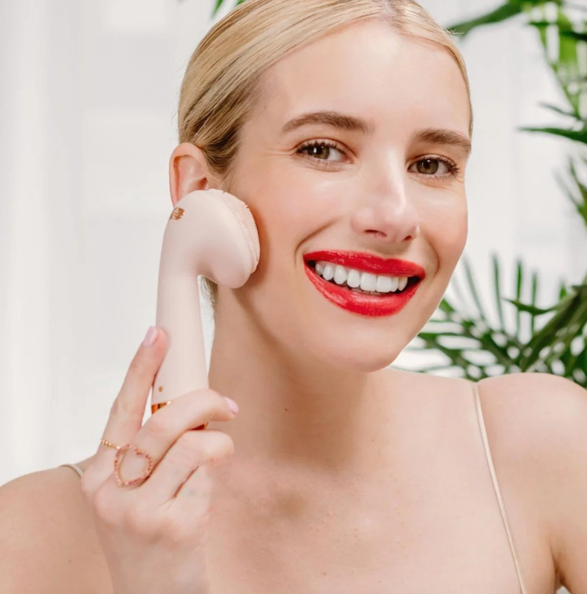 iSkin Beauty Device